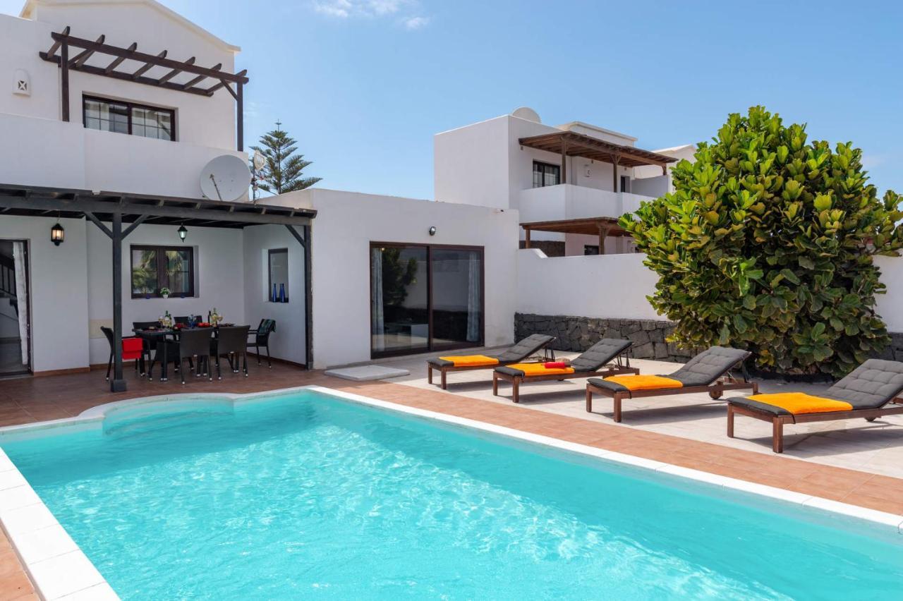 Villa Chinamar by Villa Plus Playa Blanca  Esterno foto